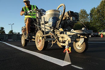 Traffic Line Striping Machine